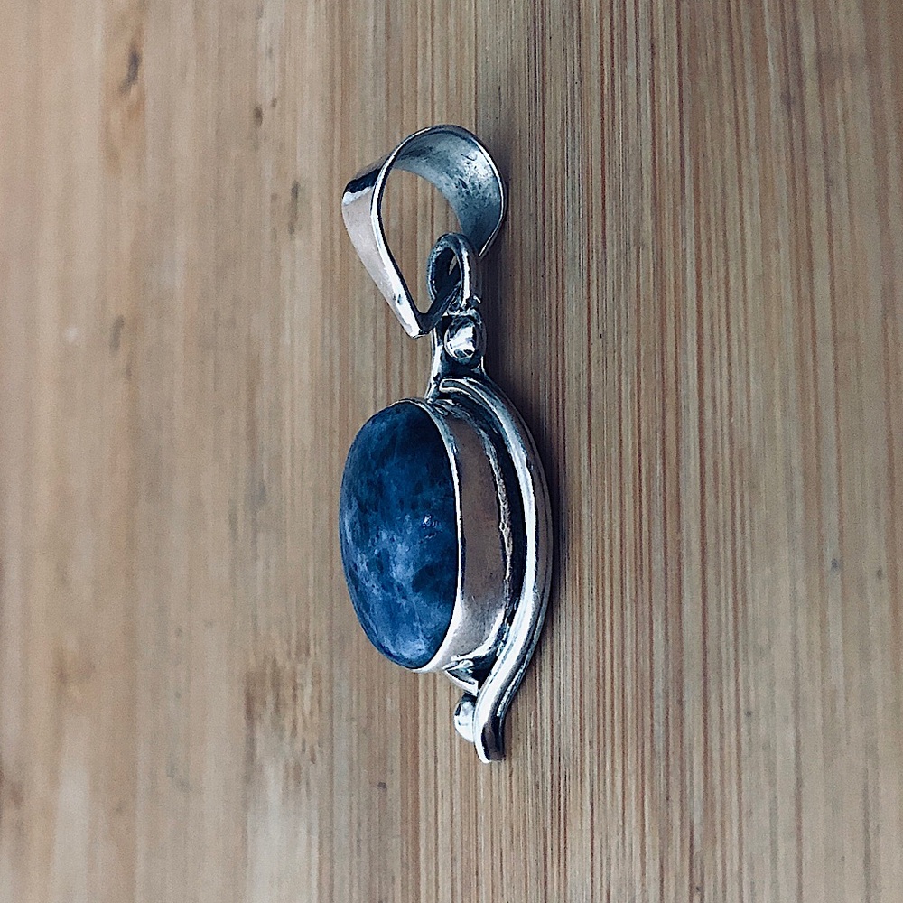 $68  Vintage Mexico Estate Drop Pendant  Sterling Silver Marked TV-41 MEXICO 925 - Picture 4 of 6